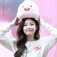 Kim Jennie (Em)