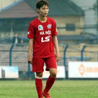 H.Yến