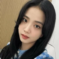 Jisoo/ba y
