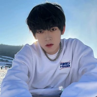 Hàn Châu Thiên (n9)