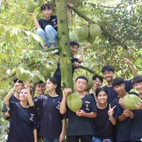 Cả team trừ ai cần trừ