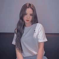Kim Jisoo(Chị)