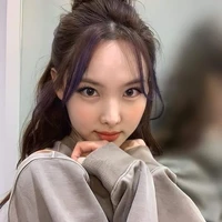 Im Nayeon