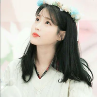 IU(cô giáo)