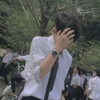 bn thân tác giả
