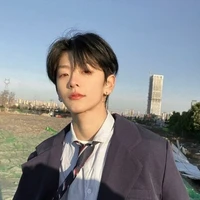tư hành lệ( bff nam9)