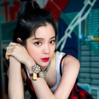 NaNa - Ả