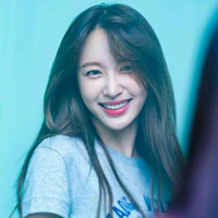 Ahn Hani(Bạn học JY,SJ,LS,NJ)