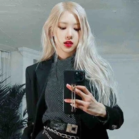 Park ChaeYoung ( cô)