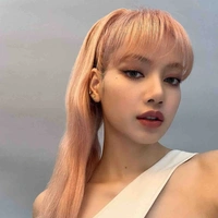 Lalisa - bạn Y , chồng Rosé