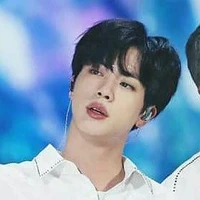 Kim Seok Jin - mẹ hắn + Y