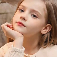 Bách Ngọc Hạ_lúc nhỏ