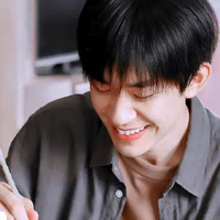 Dịch Dương Thiên Tỉ