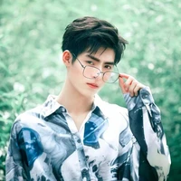 Vuơng Hạo Hiên