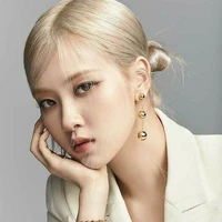 Park Chaeyoung(cô)