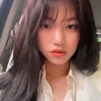 Hàn Kim Uyên (chị nam 9)