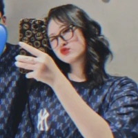 Ngân Kimi( Bạn thân Ngọc )