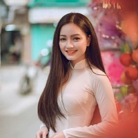 Hạ Liên ( mẹ Hạ, Phong )