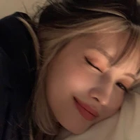 Hirai Momo
