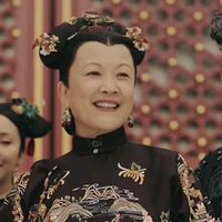 Hoàng Thái Hậu / Sùng Khánh Hoàng Hậu