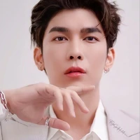 Mew Suppasit