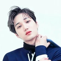 La Jong In Manoban (anh ba cô, Kai)