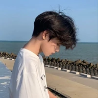 Quách Quang Huy [ Ray ]-bên cô
