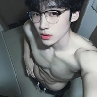 Fri Na9-"Nguyễn Quang Long*