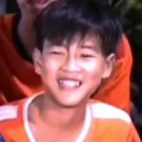 Thật