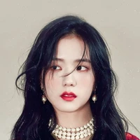 kim Jisoo(chị)