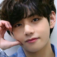 Kim TaeHyung (Anh)