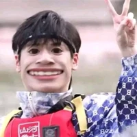 Bà Tác giả lười bín 🙂🙂