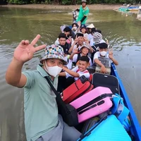 tác giả <ary>