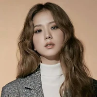 Kim Jisoo (Cô) - Soo