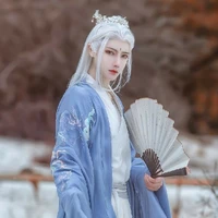 Bạch long ( hình người)