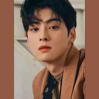 Eun Woo (anh hai Taehyung)