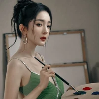 Dương Mịch (DM)