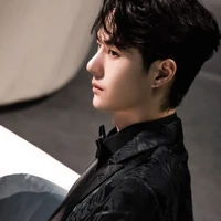Vương Nhất Bác (NB)