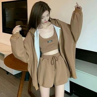 Vương Khả Ái