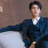 Tiêu Khải Trung (đàn em bang IC)