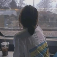 Nam Cung Tuyết Châu_Lucy_cô