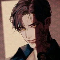 Hạ Thiên Long (bố cô)