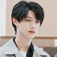 CHU CHÍ HÂM (anh)