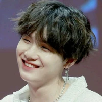 Min Yoongi - Suga