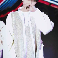 Trần Tứ Húc(anh)