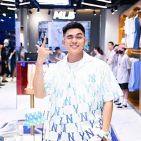 Jun Phạm
