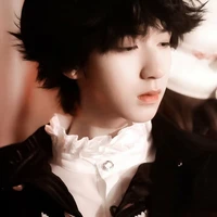 Hạ Tuấn Lâm《cậu》