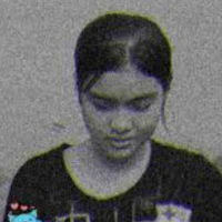 Hồ Thị Vy(Vy Vớn Vẩn)
