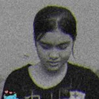 Hồ Thị Vy(Vy Vớn Vẩn)