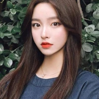 Hàn Bảo Ngọc(bạn cô)